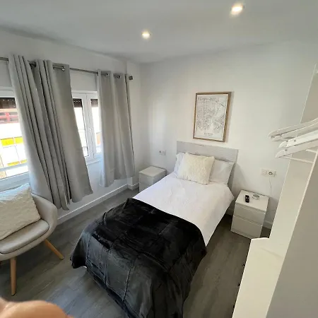El Arbeyal For 3 * Gijón
